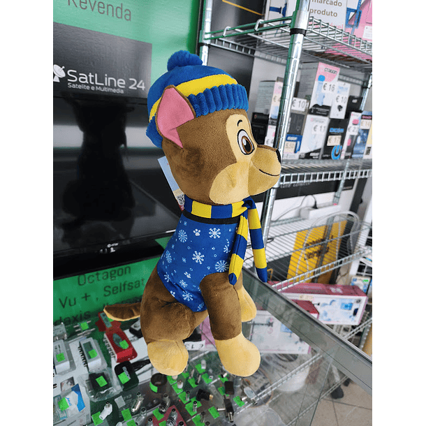 Peluche Patrulha Pata Chase de Inverno 45cm sentado 4