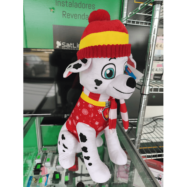 Peluche Patrulha Pata Marshall de Inverno 45cm sentado 6