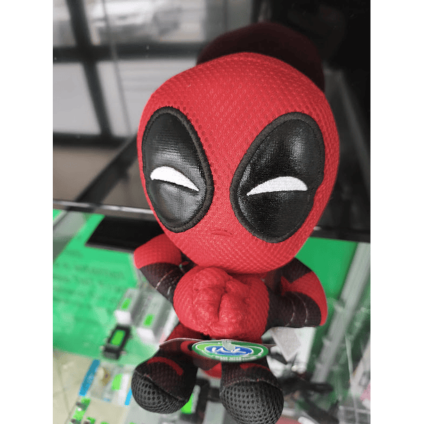 Peluche Marvel Deadpool Crente 30cm 3
