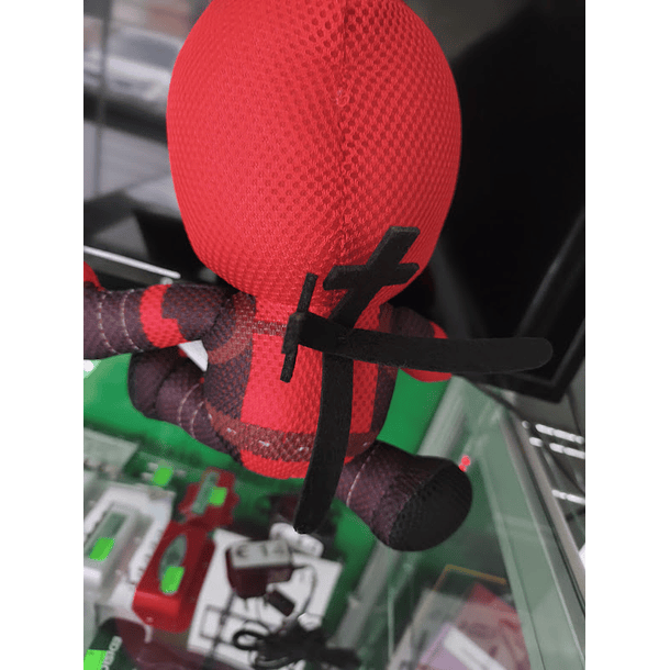 Peluche Marvel Deadpool Pensativo 30cm 5