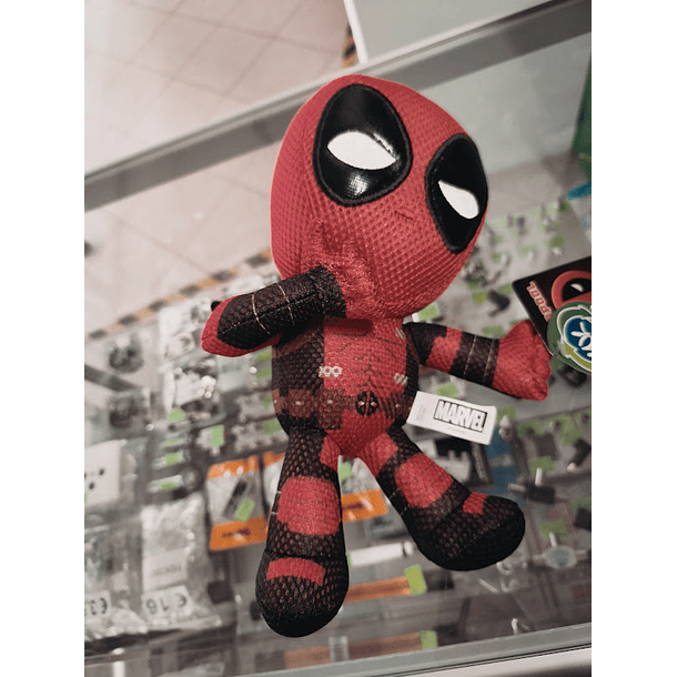 Peluche Marvel Deadpool Pensativo 30cm 7