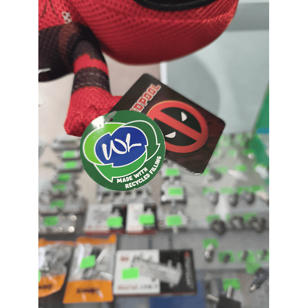 Peluche Marvel Deadpool Pensativo 30cm 9