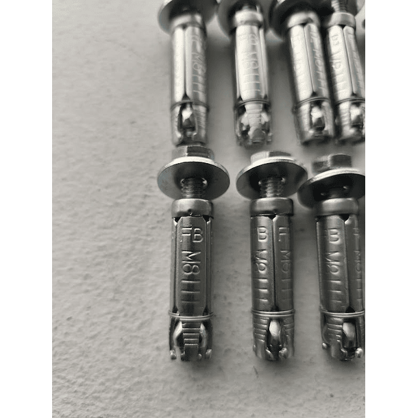 20 x Daxis Bucha metálica M8 (0.45€/UND) 2