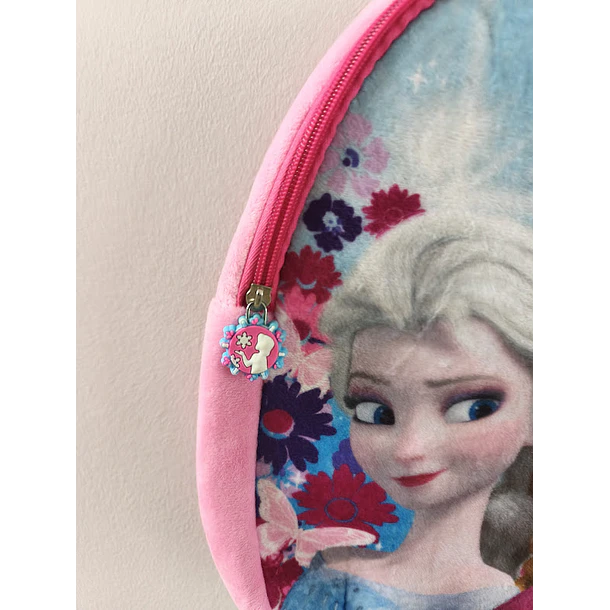 Mochila de Peluche Frozen Forever Sisters 32cm 4