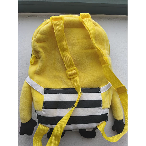 Mochila de Peluche 3D Minions Stuart 30cm 5