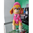 Peluche Patrulha Pata Skye de Inverno 45cm sentado 9