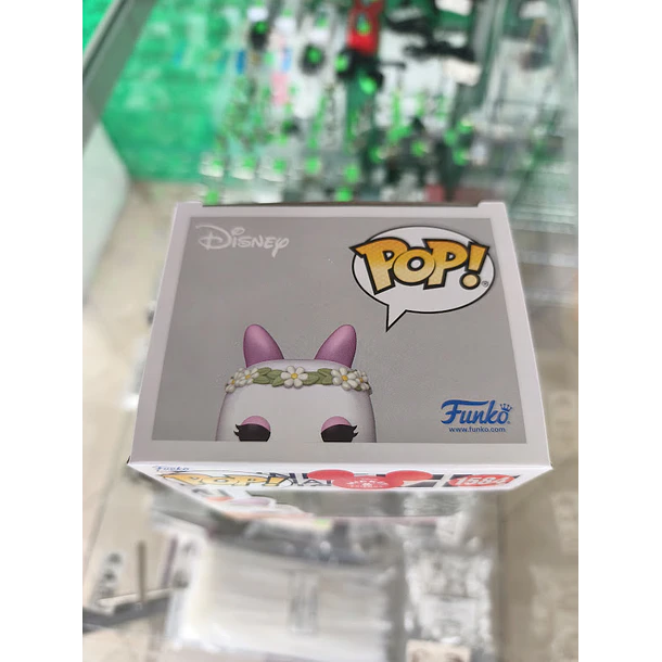 POP! Disney Mickey and Friends Daisy 1584 9