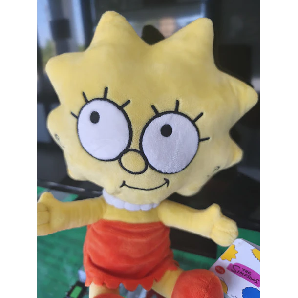 Peluche Lisa Simpsons Family 32cm 4