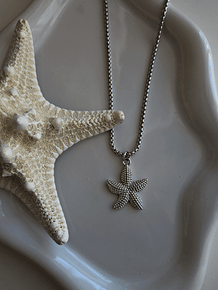 Collar estrella marina texturizada