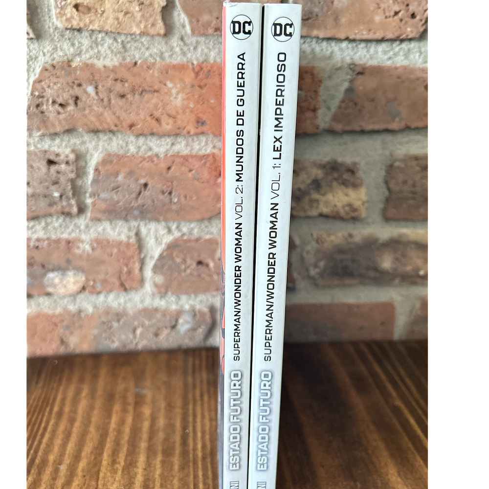 DC - ESTADO FUTURO: SUPERMAN/WONDER WOMAN Vol. 1 y vol. 2