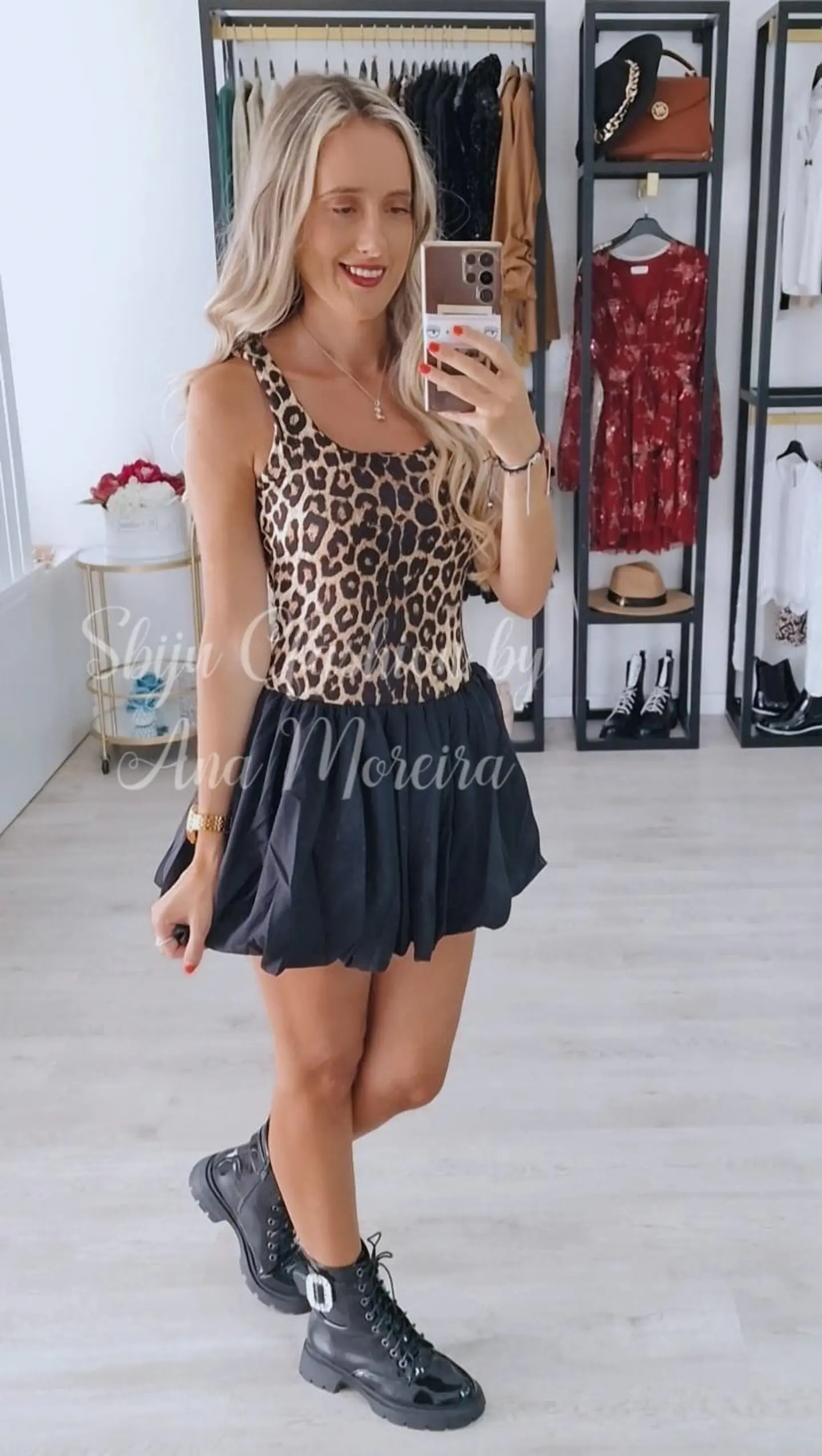 Vestido Leopardo com Saia Preta Balão 3