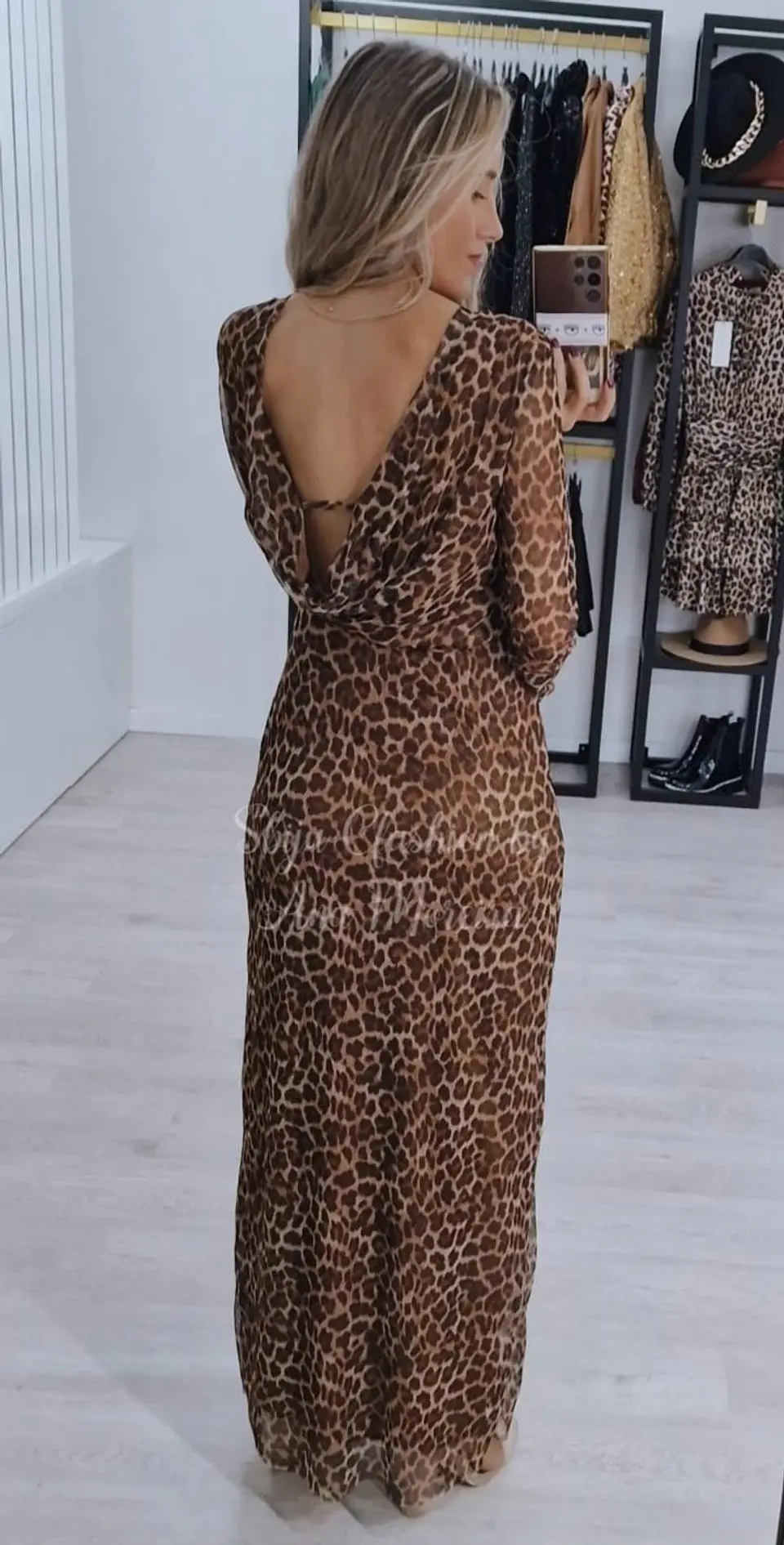 Vestido Leopardo com Decote nas Costas - TU 2