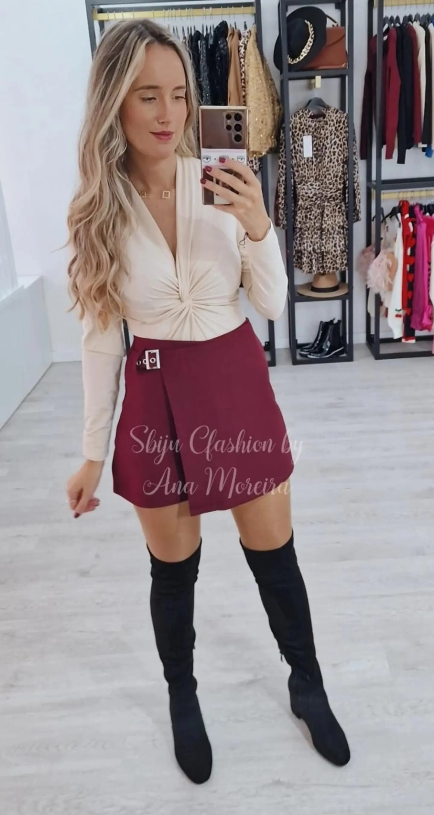 Body com Detalhe de Nó no Peito 4