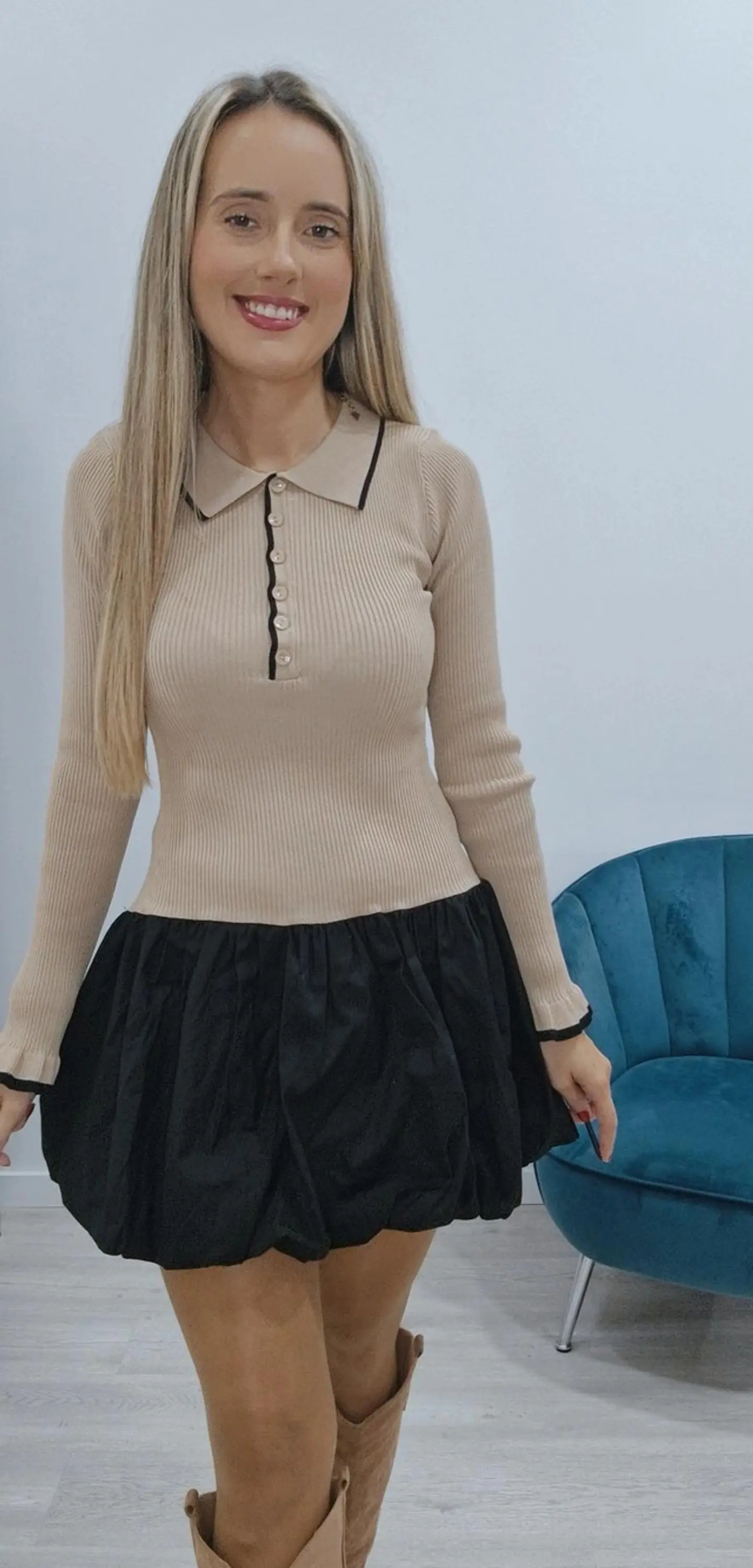 Vestido Balão com Detalhe de Botões no Peito 4