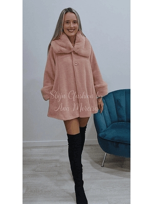 Casaco com Pêlo na Gola e Mangas