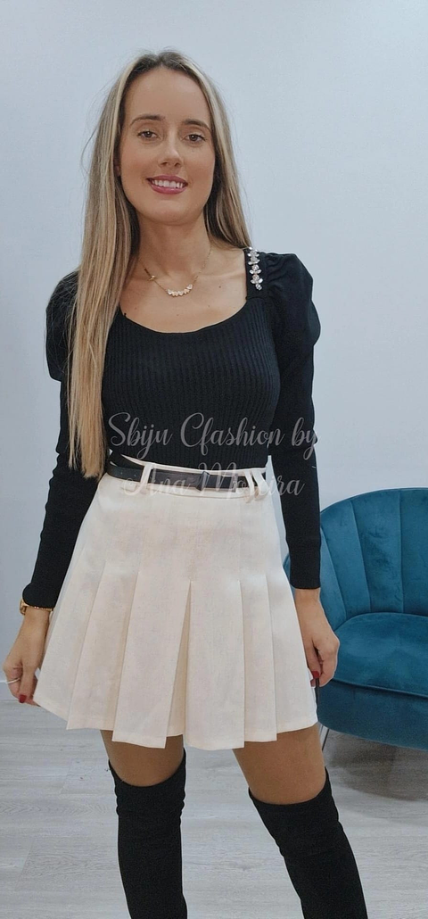 Saia-Calção Bege com Cinto