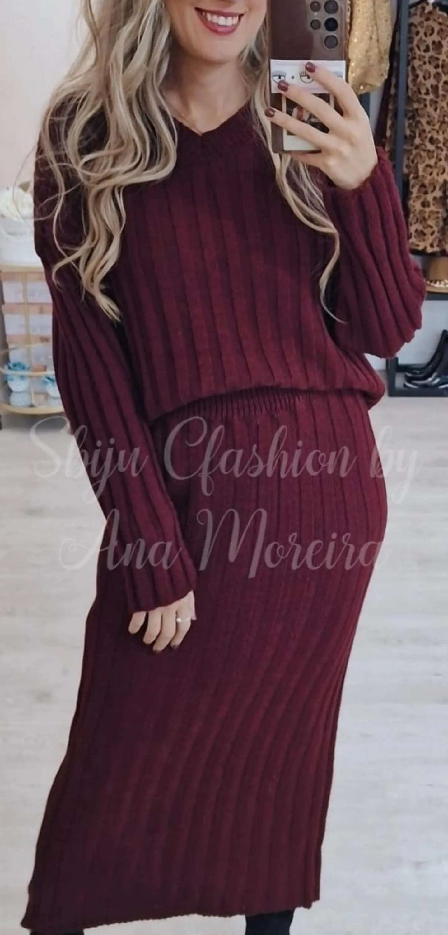 Conjunto de Malha com Saia Midi - TU 8