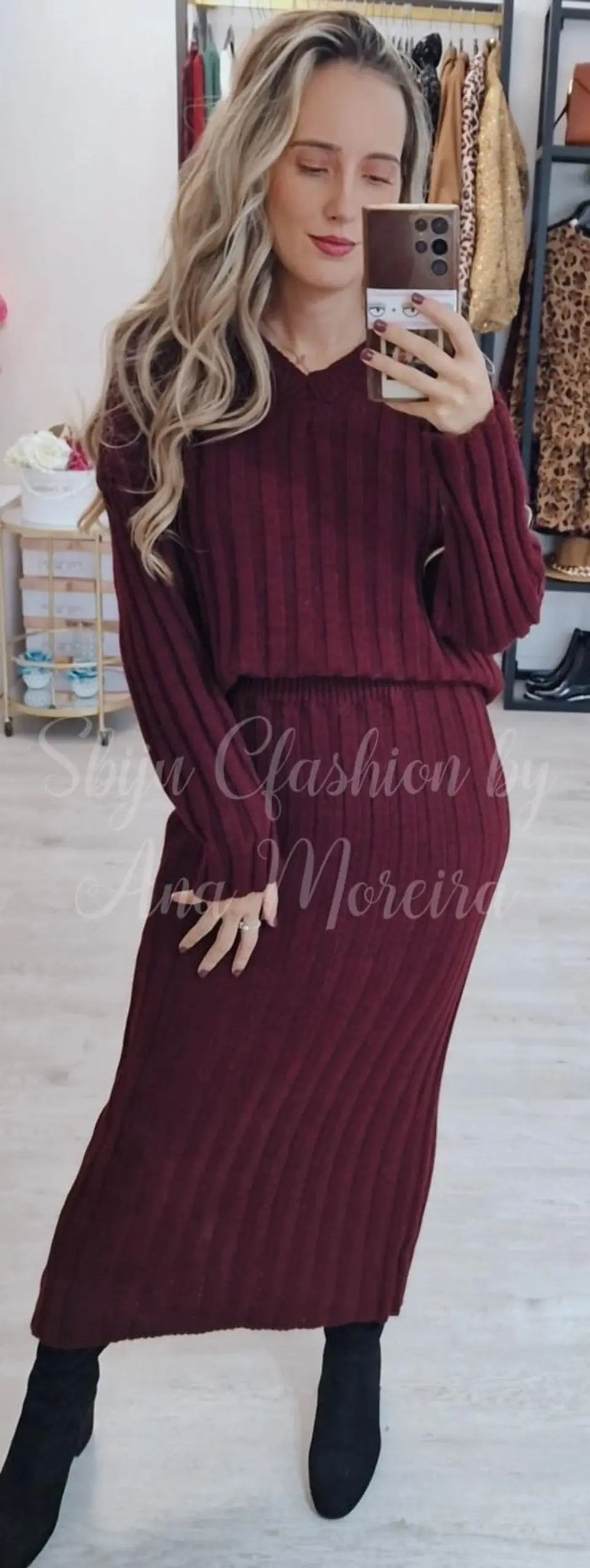 Conjunto de Malha com Saia Midi - TU 9