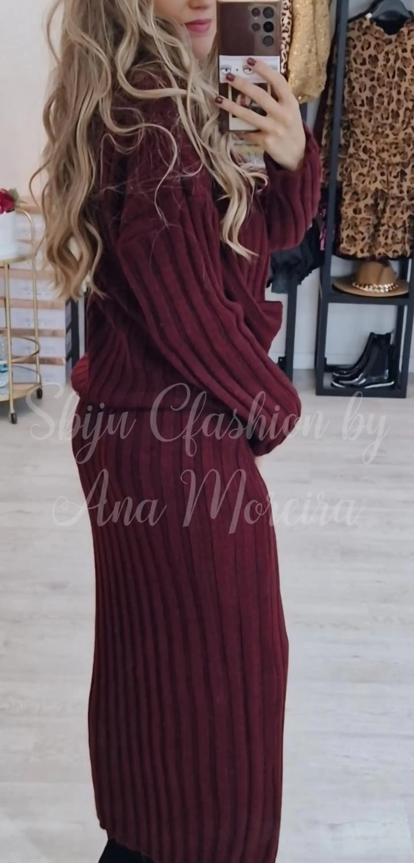 Conjunto de Malha com Saia Midi - TU 10