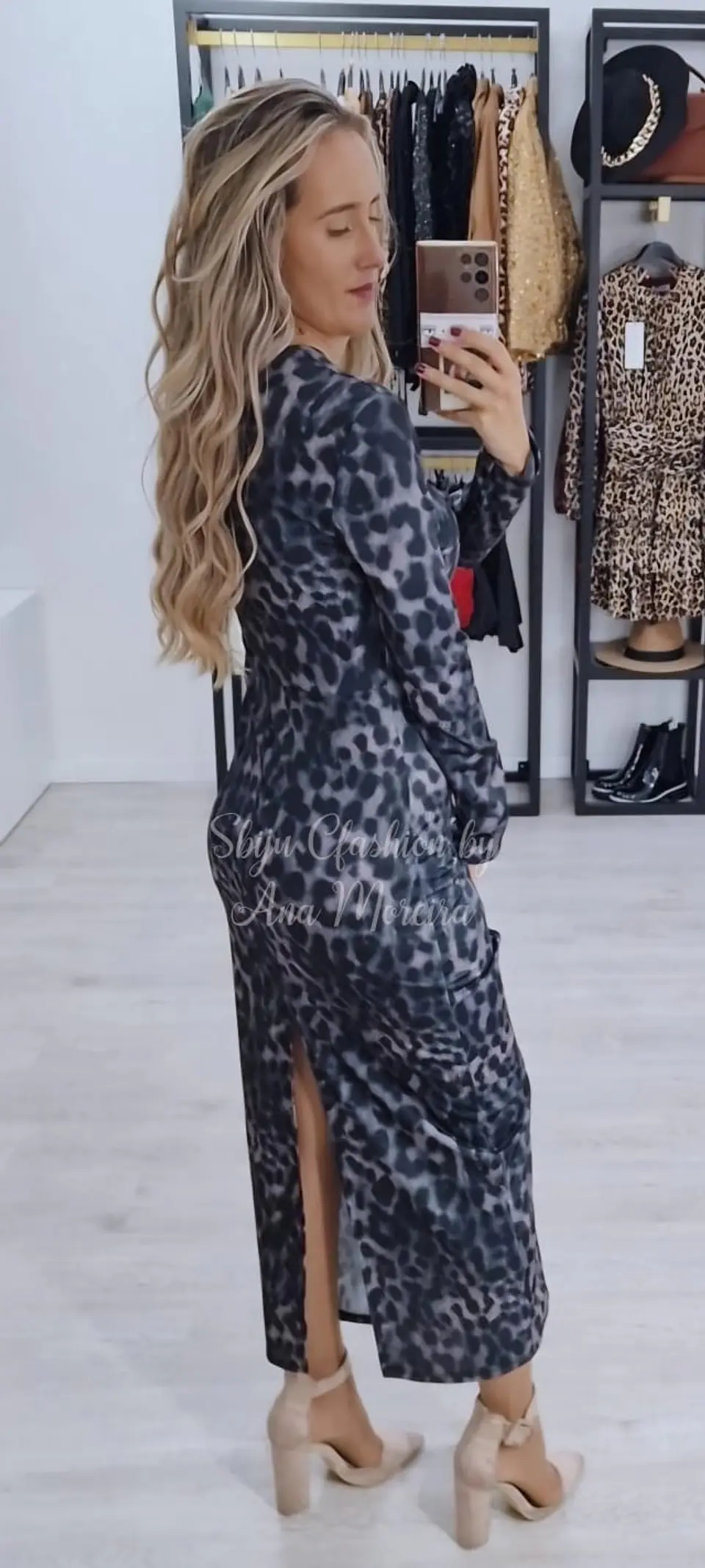 Vestido Midi Leopardo com Racha 5