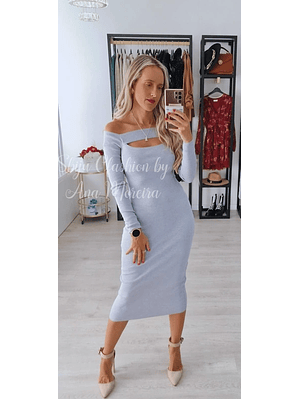 Vestido Midi com Abertura no Peito - TU
