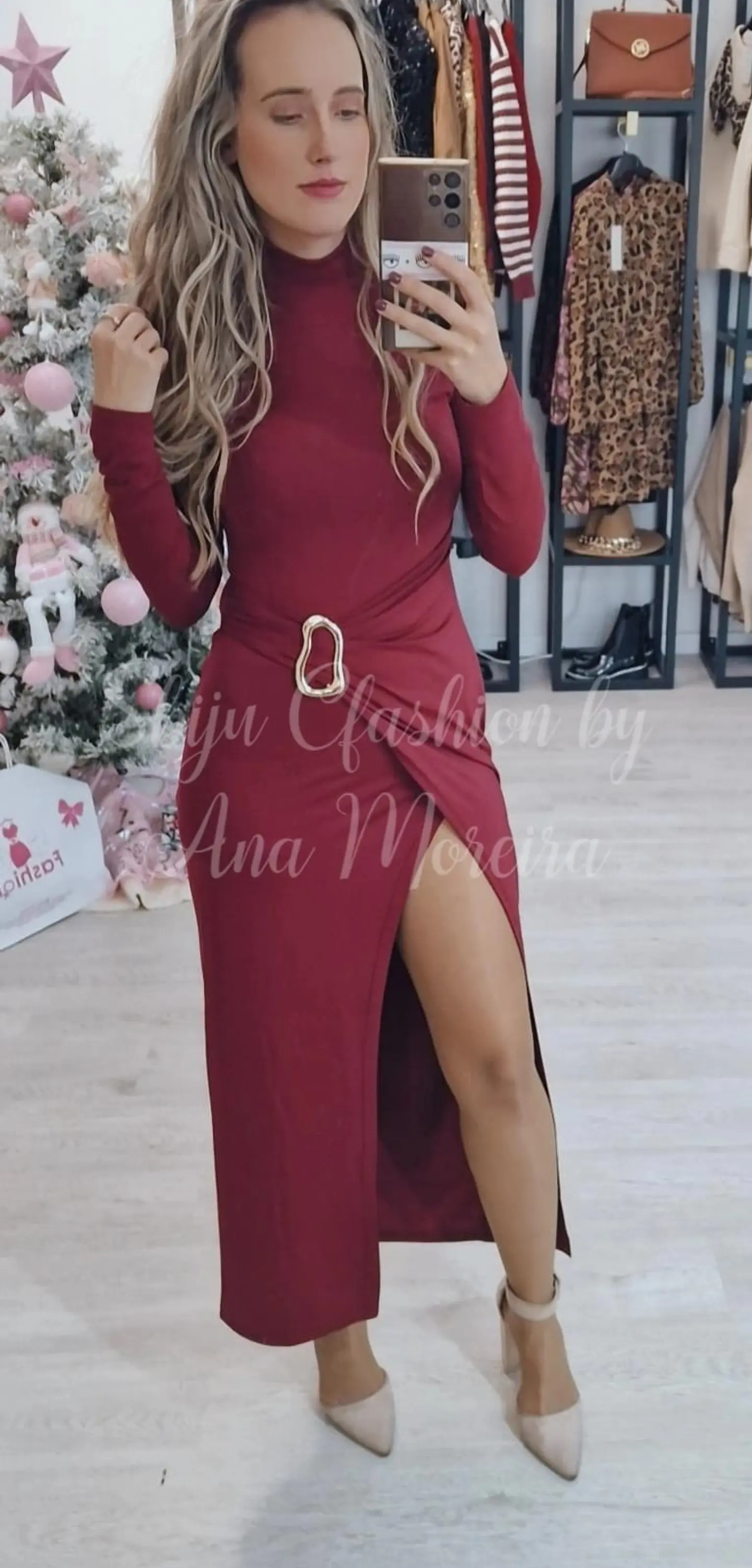 Vestido Comprido Bordô com Racha 4