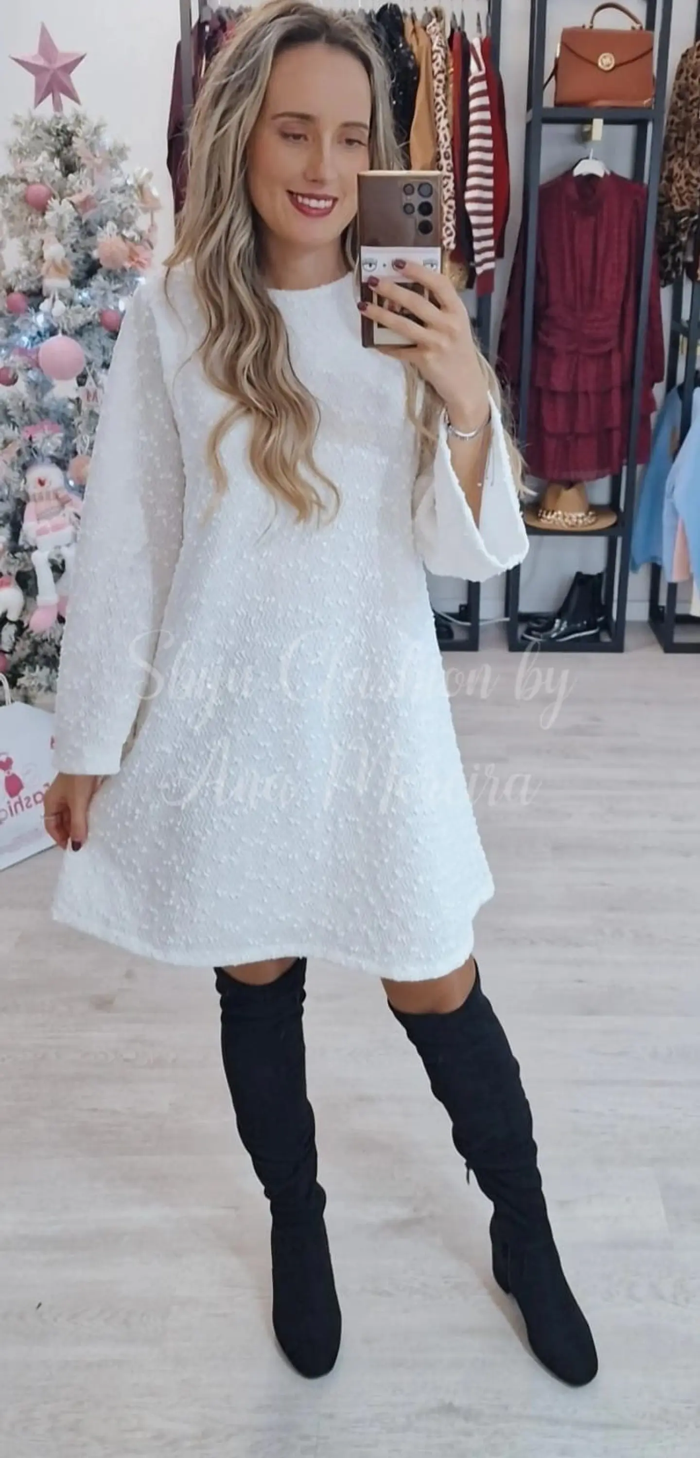 Vestido Solto com Detalhe de Laço nas Costas - TU 7