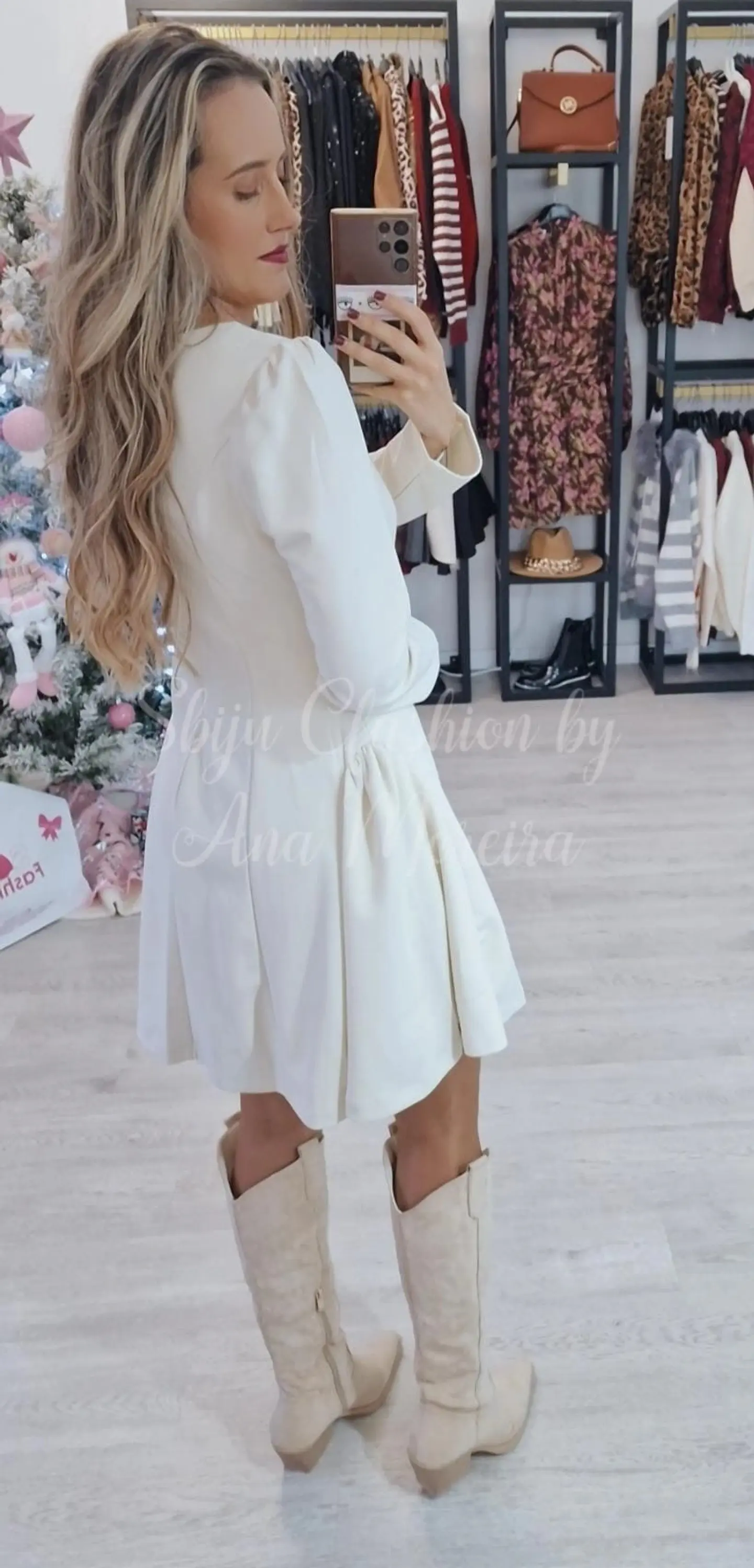 Vestido com Decote Quadrado Mochy 6