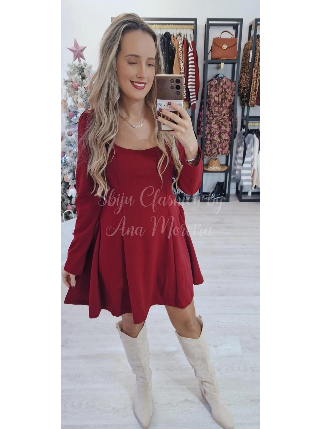 Vestido com Decote Quadrado Mochy 4