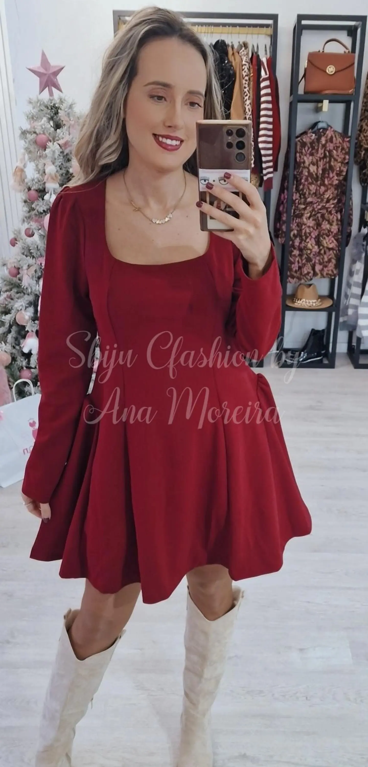 Vestido com Decote Quadrado Mochy 3