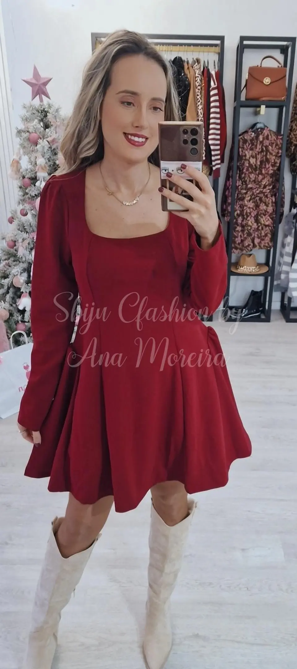 Vestido com Decote Quadrado Mochy 3