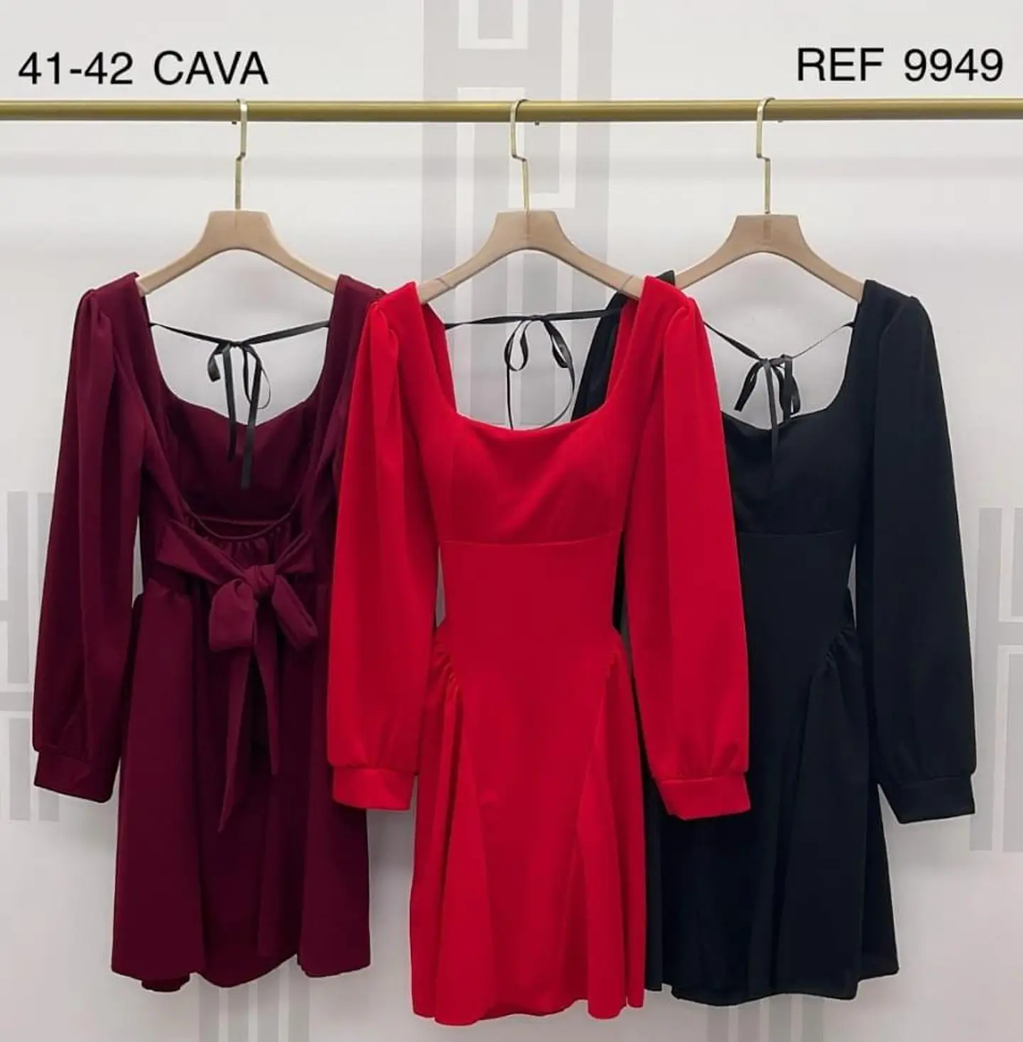  Vestido com Decote nas Costas, Laço e Copa Integrada 4