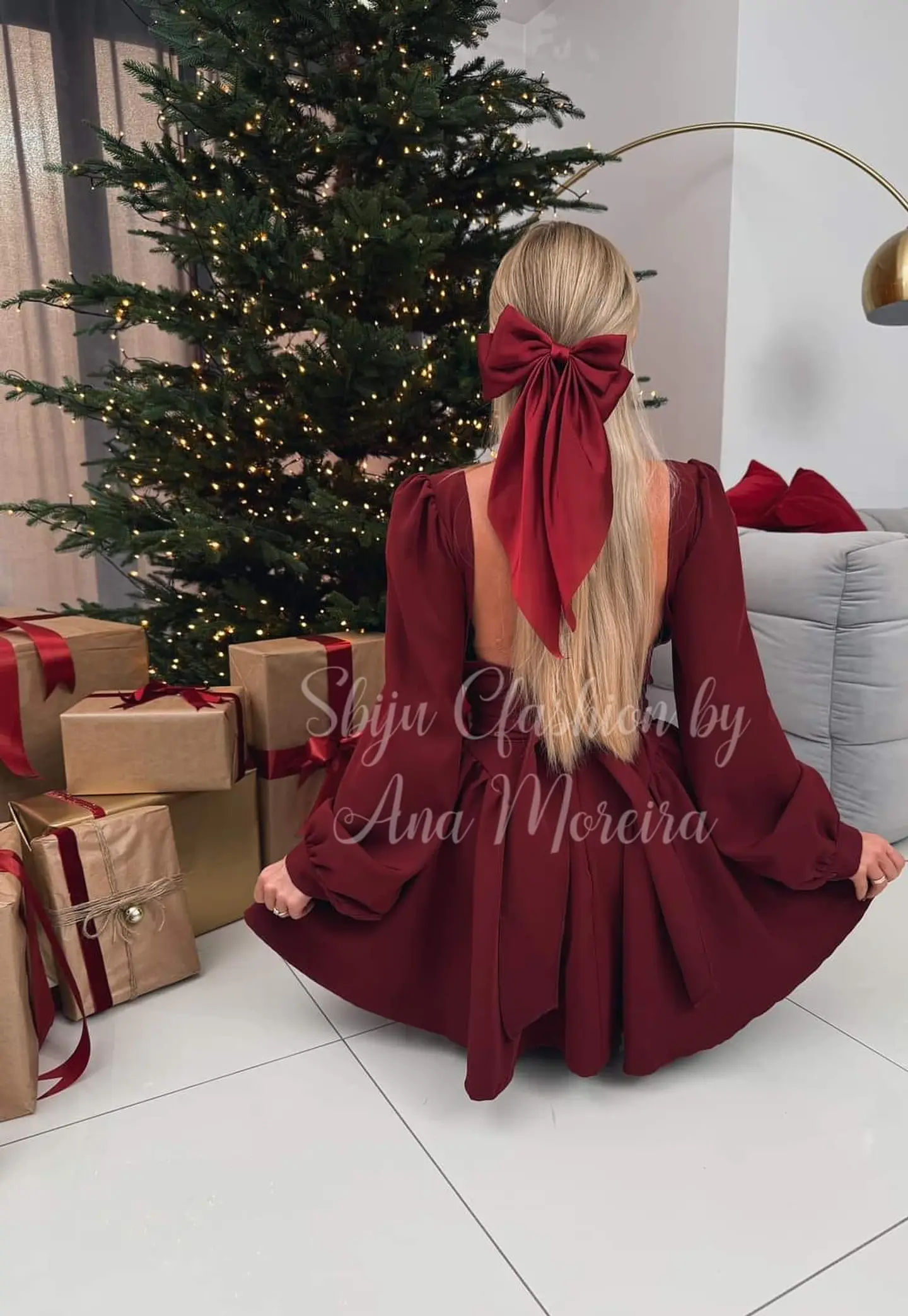  Vestido com Decote nas Costas, Laço e Copa Integrada 10