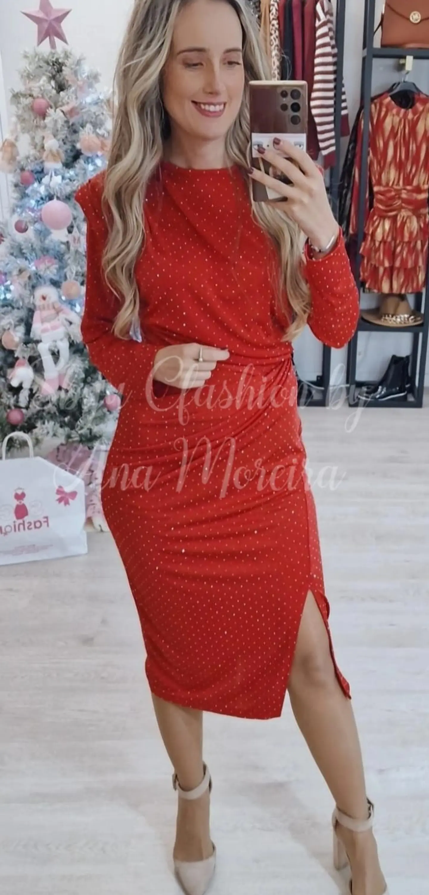 Vestido Midi com Brilhantes 1