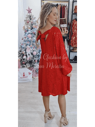 Vestido com Brilhos e Laço nas Costas