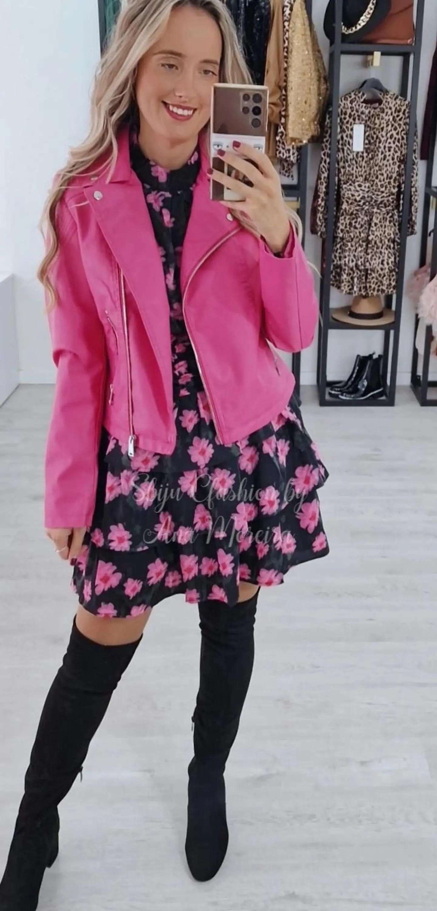 Casaca em EcoPele Rosa  1