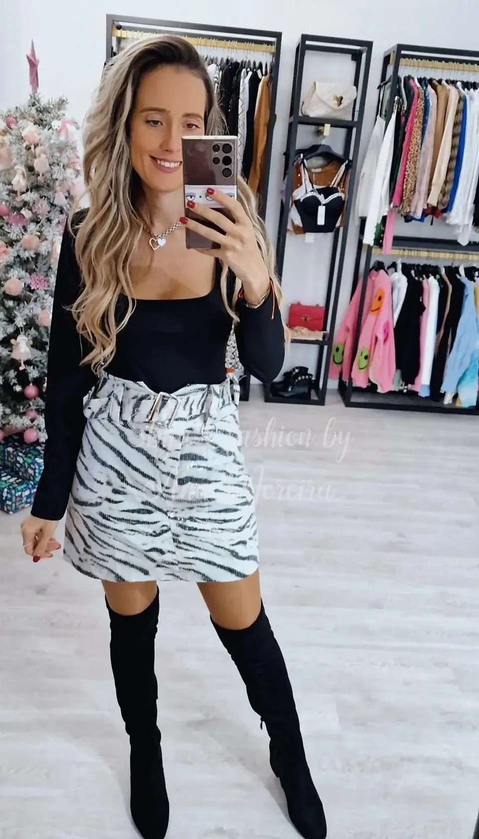 Saia de Lantejoulas com Cinto 3