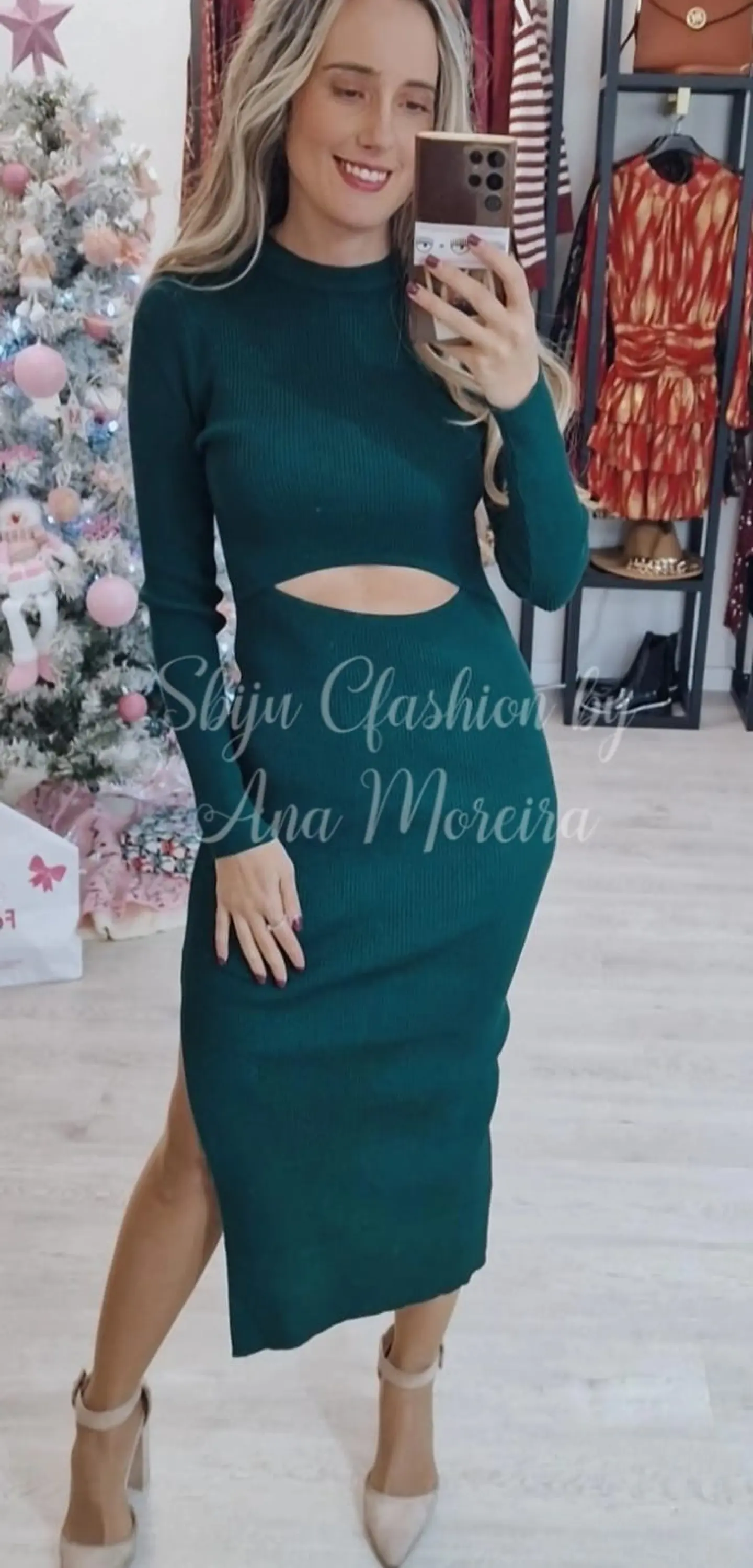 Vestido com Abertura na Barriga - TU 1