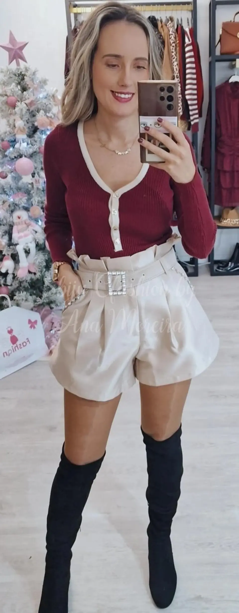 Calções com Detalhes no Cinto e Bolsos (Tamanho S) 1