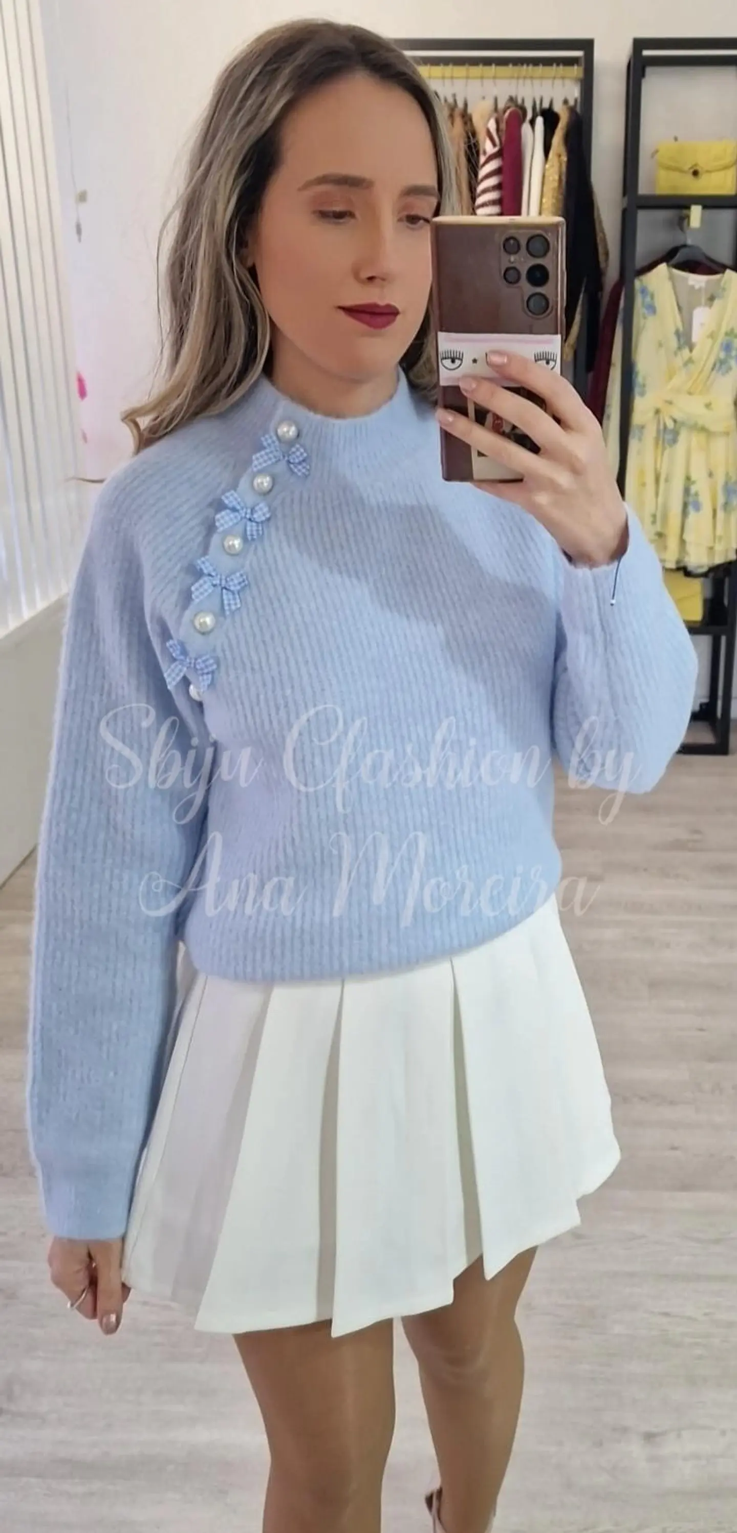 Camisola de Malha com Detalhe de Laços e Pérolas 7