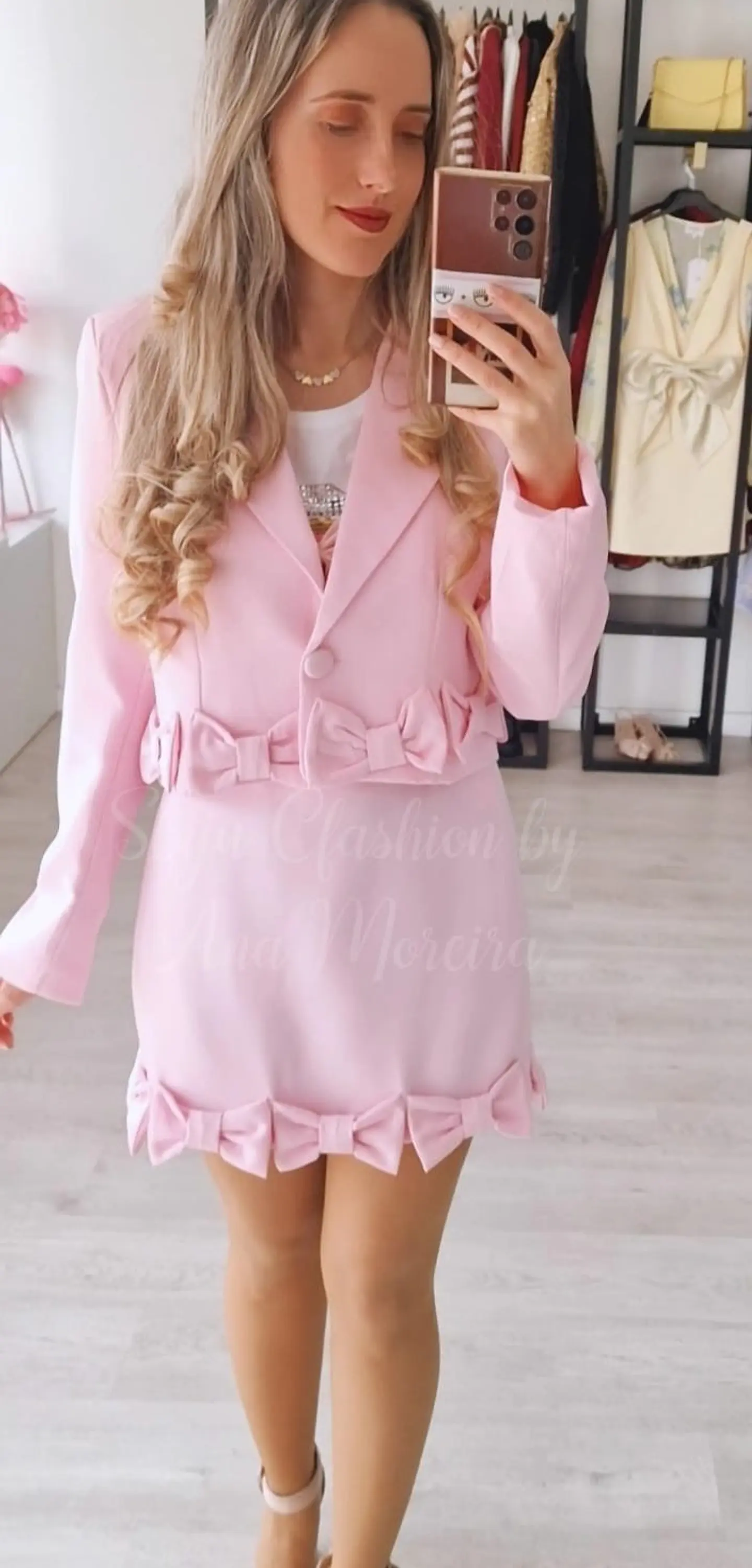 Conjunto Blazer + Saia com Detalhe de Laços 10