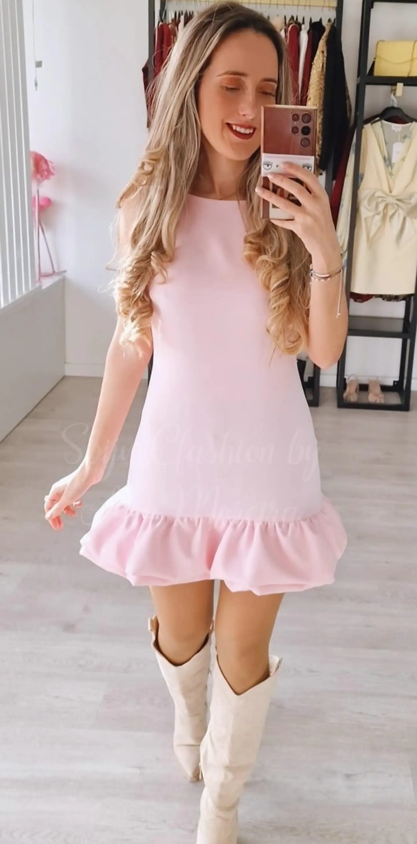 Vestido com Folho Calção Interior 3