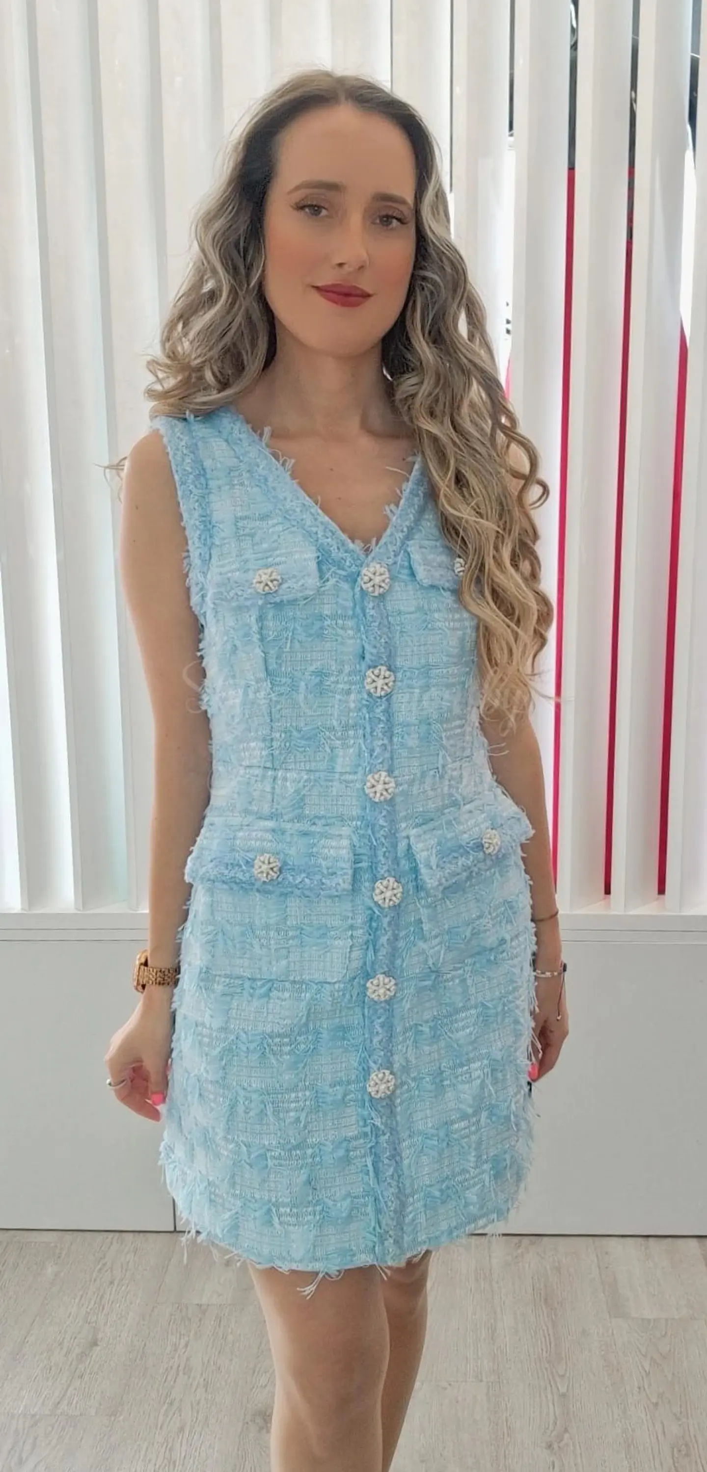 Vestido com Botões com Detalhes em Pérolas 5