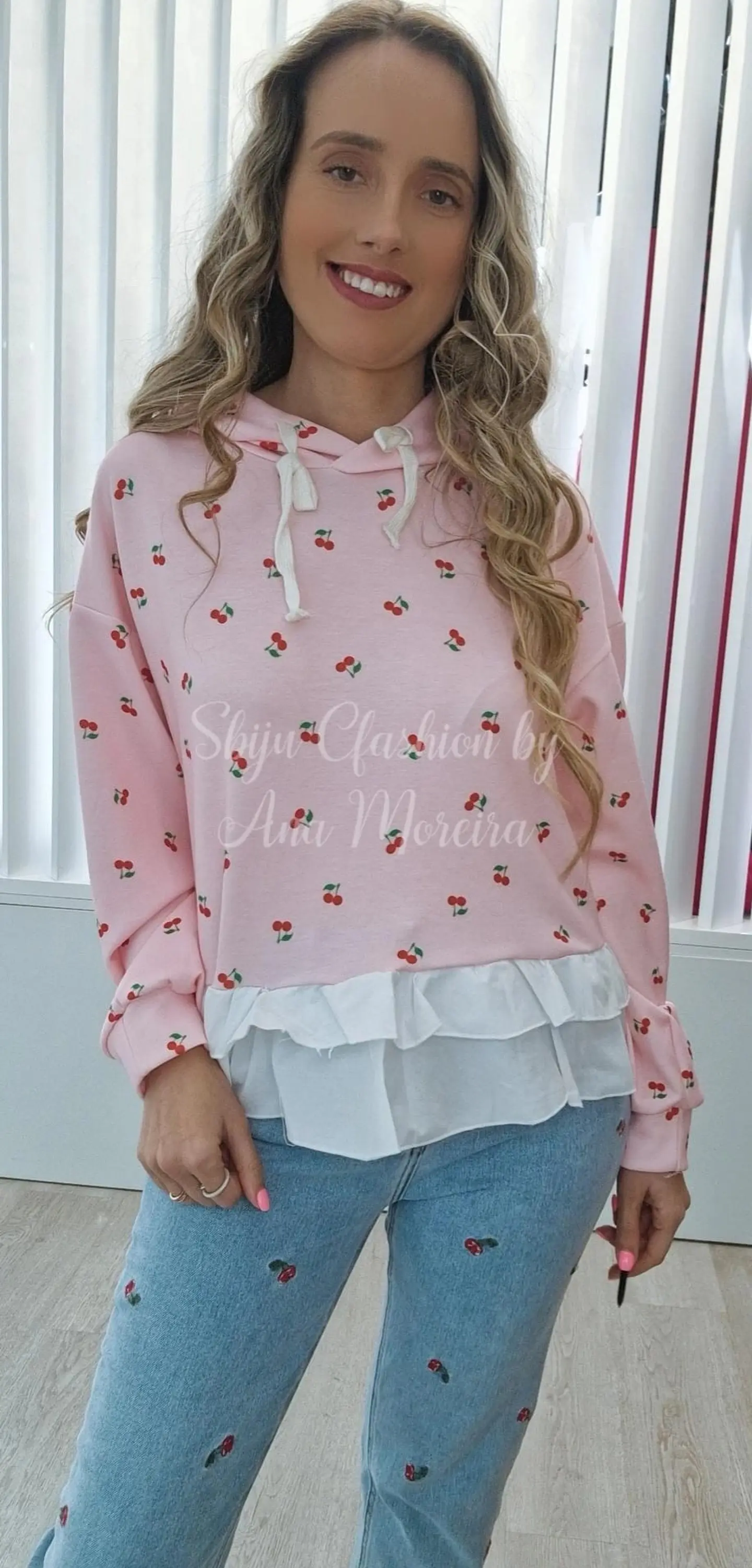 Camisola com Folho e Estampado de Cerejas 1