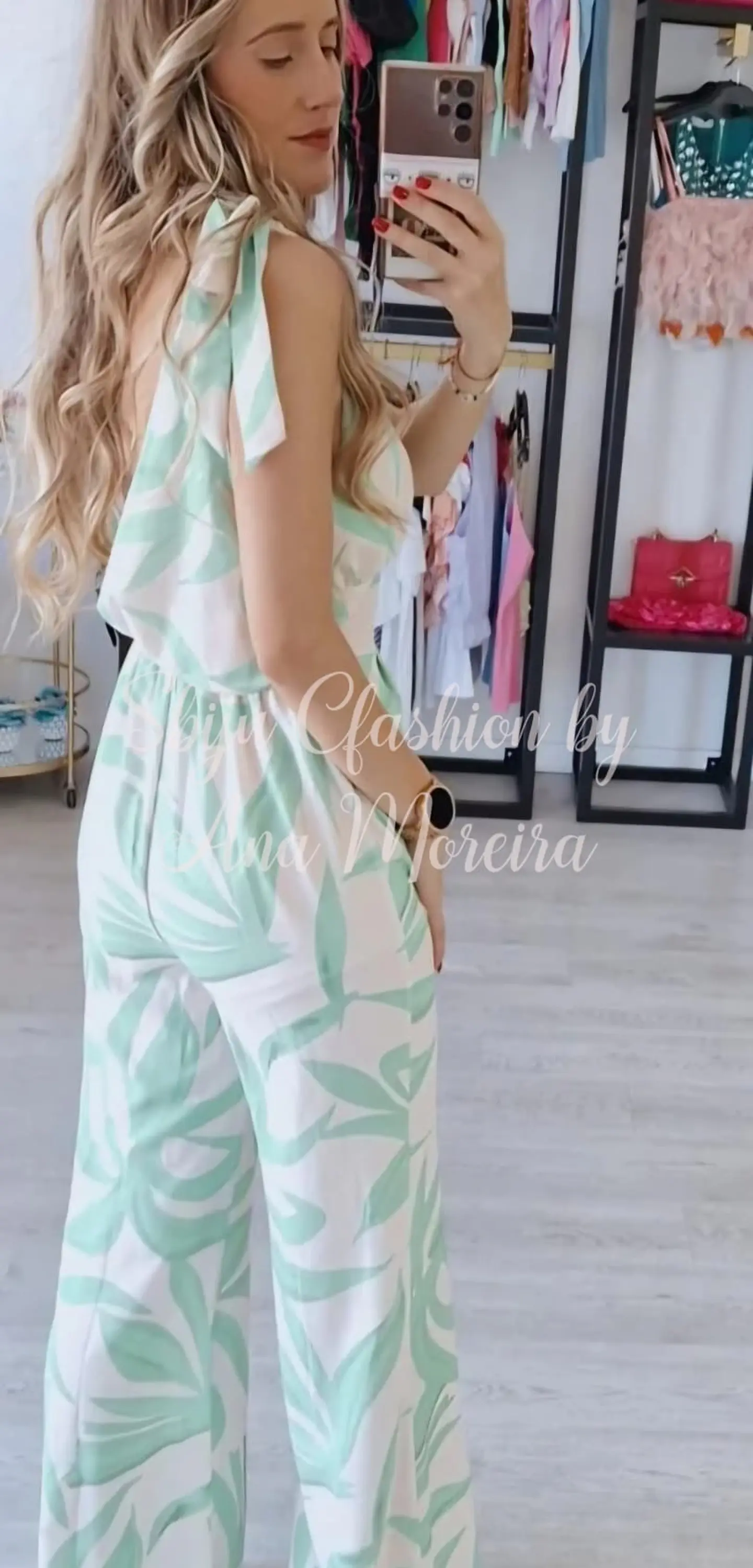 Macacão Estampado com Laços nos Ombros 5