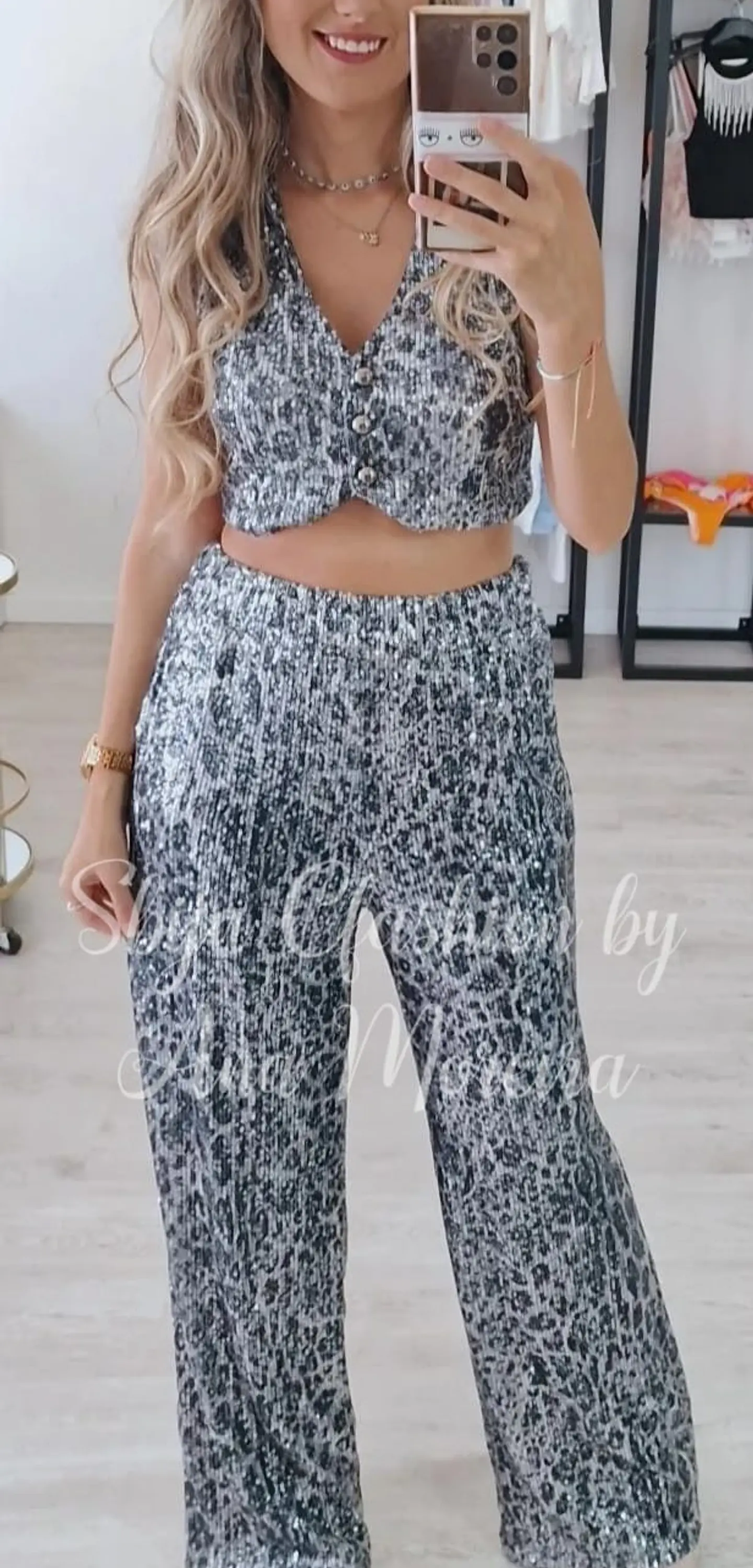 Conjunto em Lantejoulas - Colete e Calça  TU 1