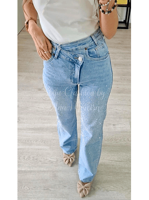 Calça de Ganga com Cintura Cruzada e Brilhantes
