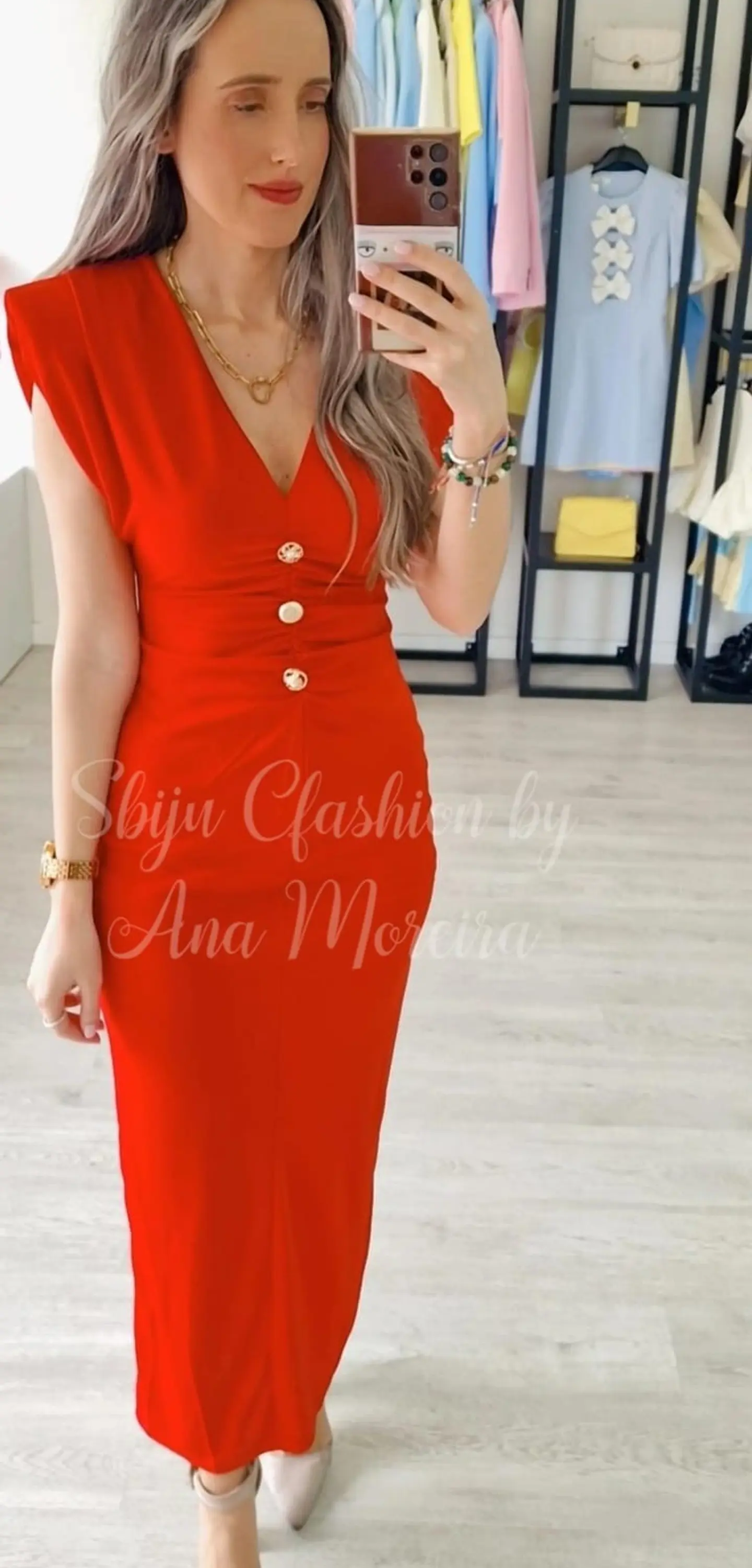 Vestido Midi com Ombreiras  1