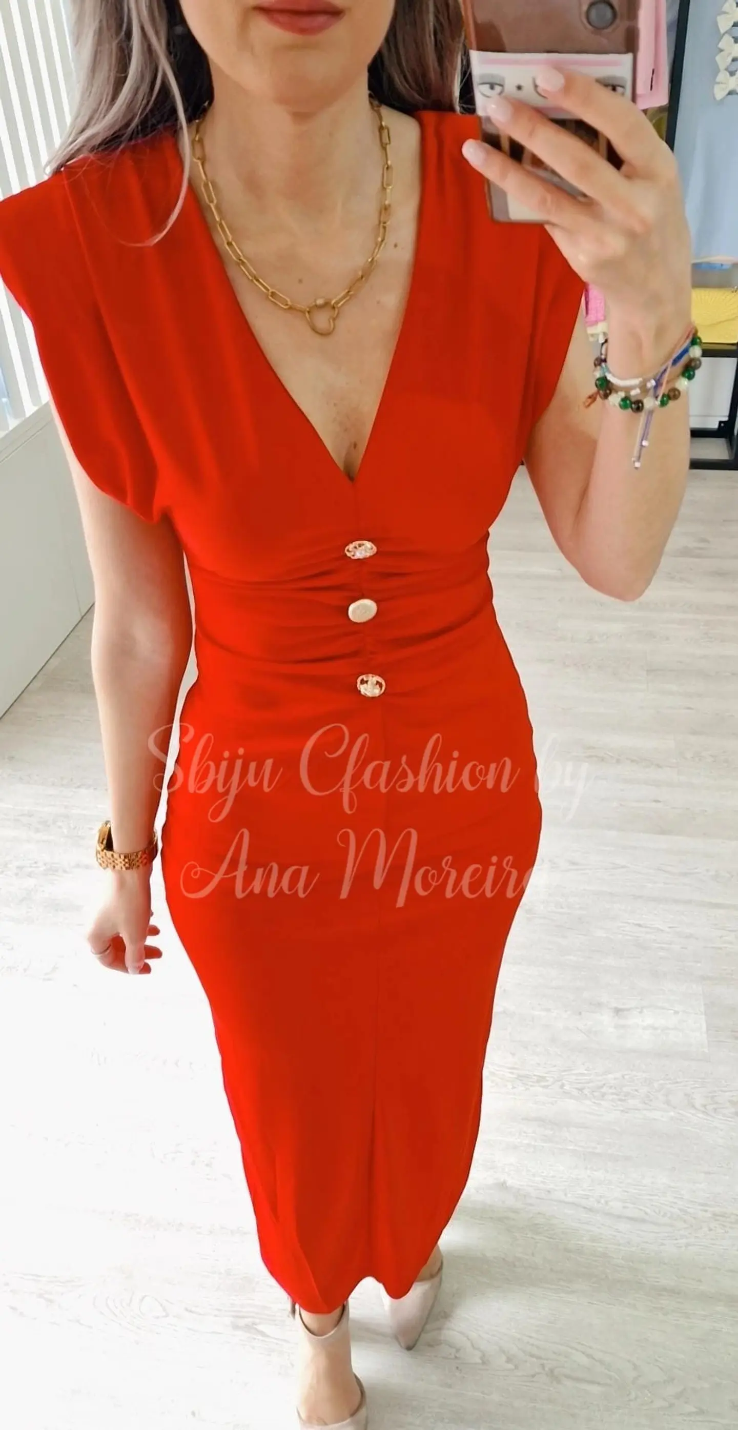 Vestido Midi com Ombreiras  3