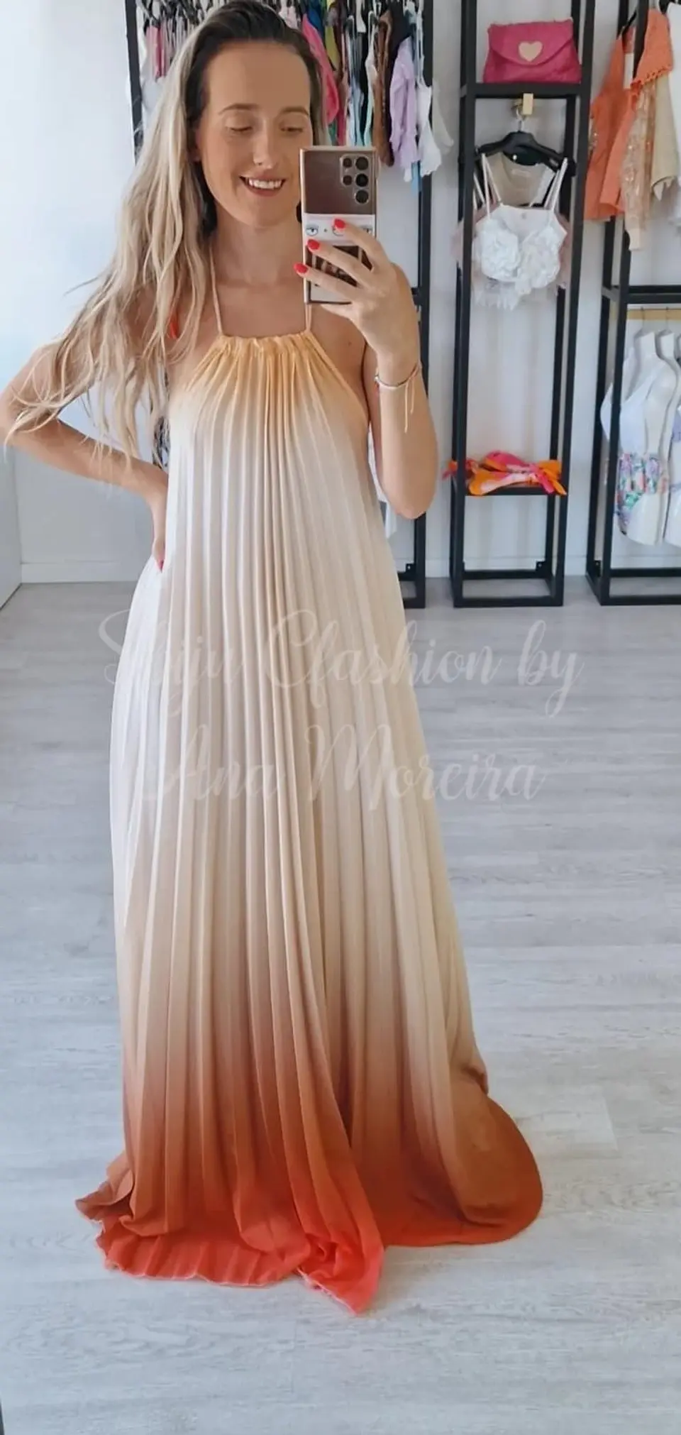 Vestido Plissado Sem Costas 6